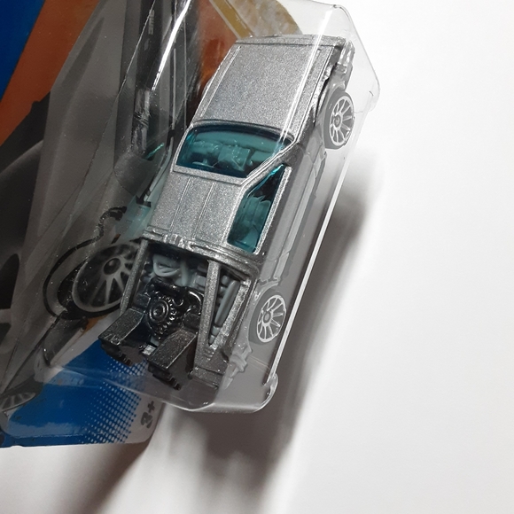 HOT WHEELS SHORT CARD  BACK TO THE FUTURE TIME MACHINE 2011 HW PREMIERE NEW - Picture 5 of 6